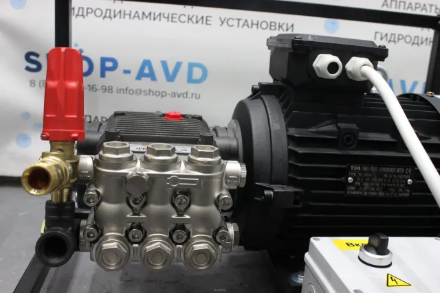 АВД Тритон 200 бар, 15 л/мин, 5,5 кВт, 380 В, на раме (Total Stop, насос Comet)